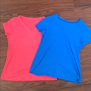 Tommy Hilfiger V Necks (set of 2) Size M